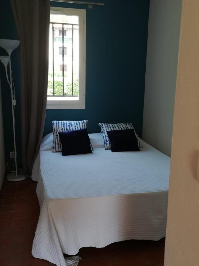 Appartement En Residence Privee Proche Mer Sausset-les-Pins Exteriör bild